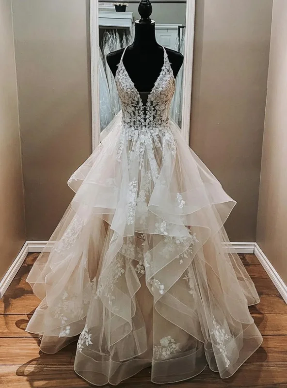 women's curve-hugging dressesWhite Tulle Appliques V-neck Wedding Dress